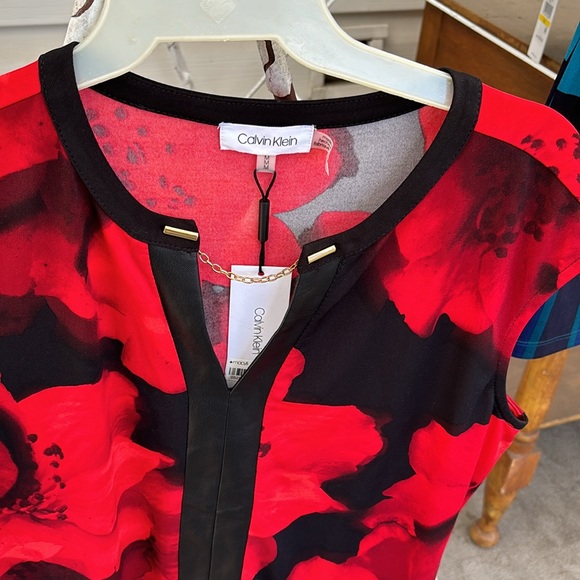 Great colour and style new with tags - Picture 2 of 6